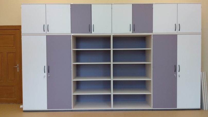 Schrankwand mit Akzenten